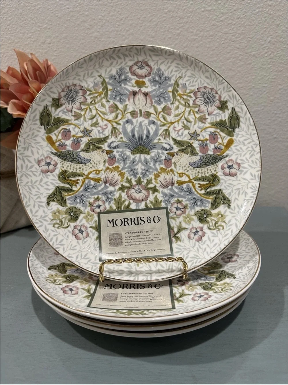 4 Morris & Co. Strawberry Thief 8 1/2